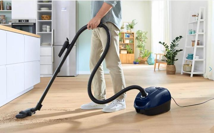 Actual product image Bosch Hausgeräte BGD38BU2