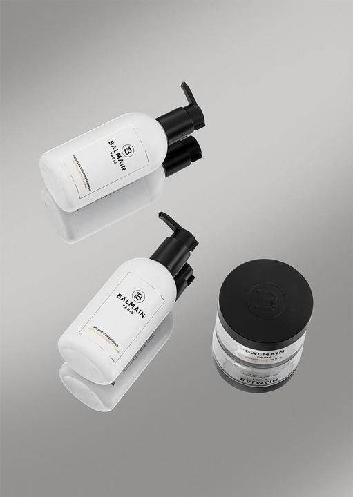 Actual product image Balmain Revitalizing Shampoo 300ml (300 ml, Liquid shampoo)