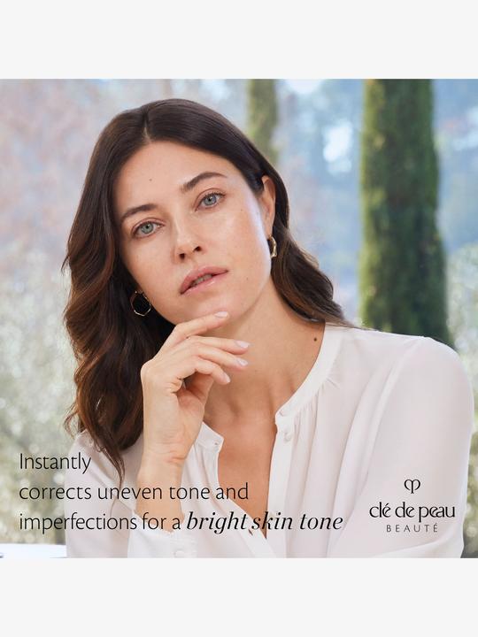 Image du produit Clé De Peau Cle De Peau Correcteur éclat pour les yeux (Ocre)