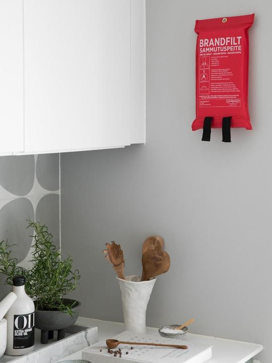 Actual product image Housegard 602025, 120 x 180 cm, fibreglass, red, car, home, office, 1 piece(s), EN 1869:1997