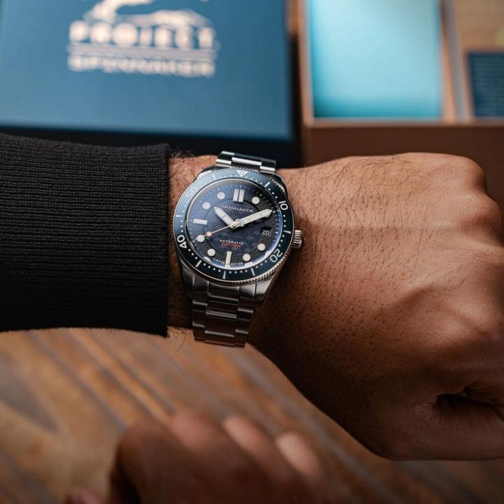 Actual product image Spinnaker SP-5129-11 (Rotating bezel left, 40 mm)