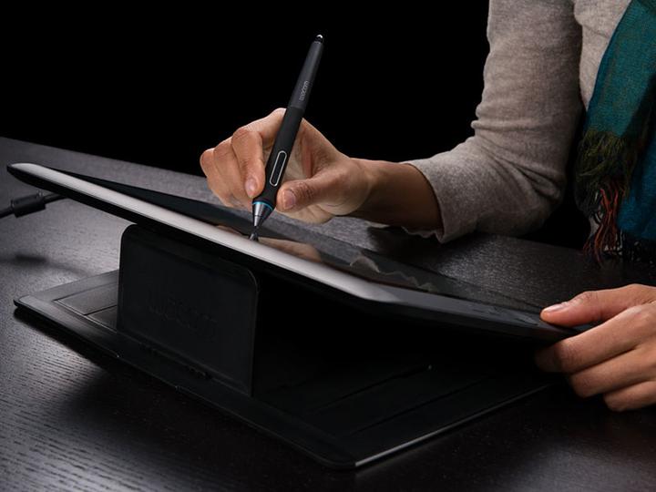 Immagine prodotto Wacom Cintiq 13HD, DE (13.30", 5080 lpi)