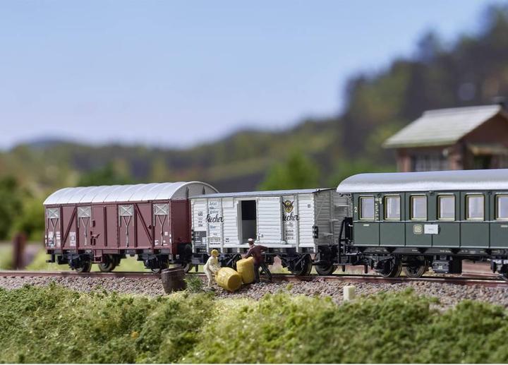 Actual product image MiniTrix 15002 N 4er-Set Güterwagen GmP der DB, MHI (Track N)
