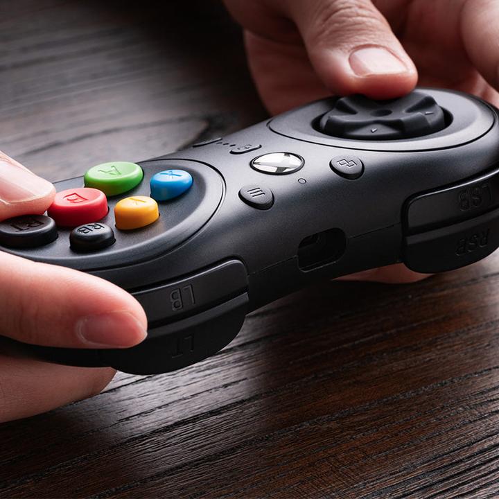 Produktbild 8bitdo M30 (Xbox Series X, Xbox Series S, Xbox One X, Xbox One S, Windows)