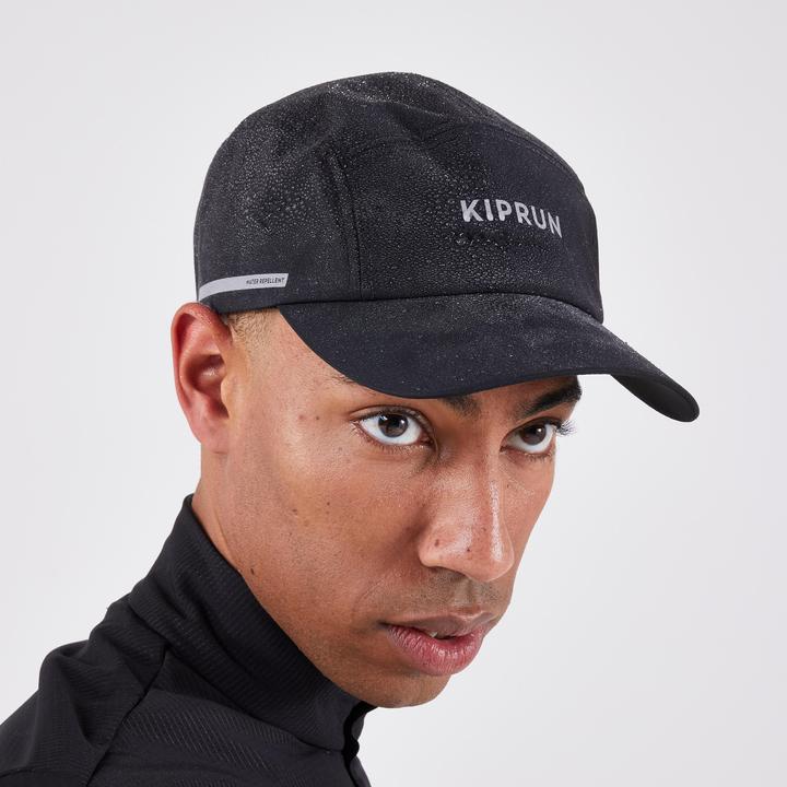 Produktbild Kiprun Lauf-Cap Schirmmütze 5 Panel Regen wasserabweisend - schwarz