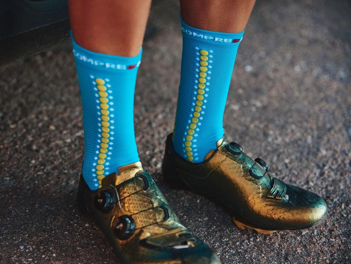 Actual product image Compressport Pro Racing Socks v4.0 Bike (39 - 41)