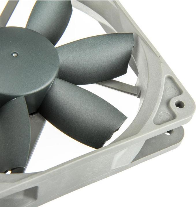 Actual product image Noctua NF-S12B redux 1200 PWM (120 mm, 1 x)