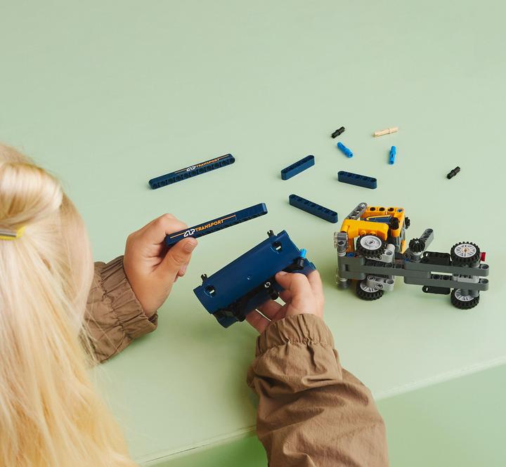 Produktbild LEGO Kipplaster (42147, LEGO Technic)