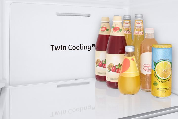 Produktbild Samsung RH6ACG892DS9EG (edelstahl, Food Showcase T?r, AI Energy Mode, Smart Conversion, Festwasseranschluss) (645 l)
