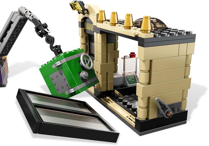 Image du produit LEGO DC Super Heroes Batman - Batmobile et poursuite de Double-Face (6864)