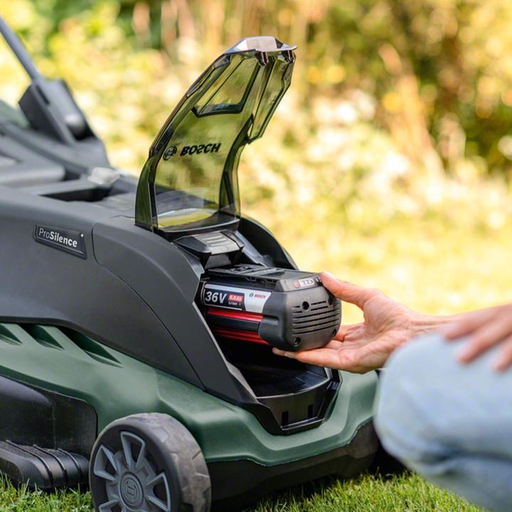 Actual product image Bosch Home & Garden AdvancedRotak 36-750 (Rechargeable battery operated)
