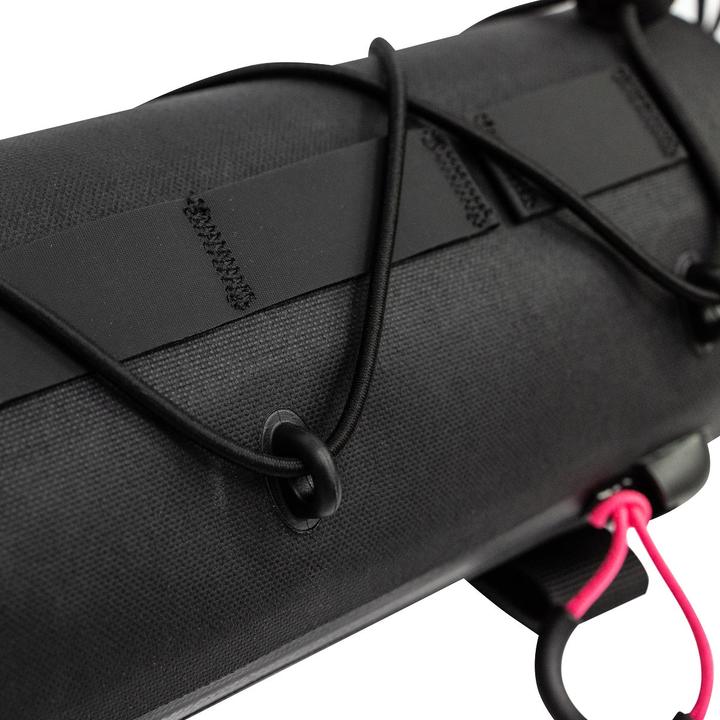 Actual product image Muc-Off Explorer (2.40 l, Handlebar bag)