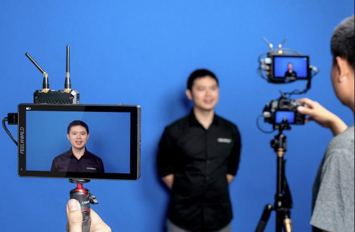 Actual product image Feelworld F7 Pro Monitor 7 inch 3D LUT