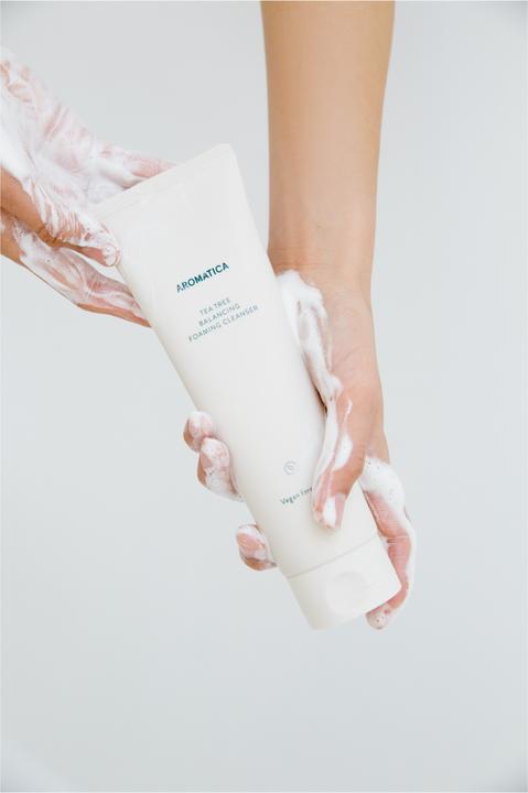 Actual product image Aromatica Tea Tree Balancing Foaming Cleanser (Foam)