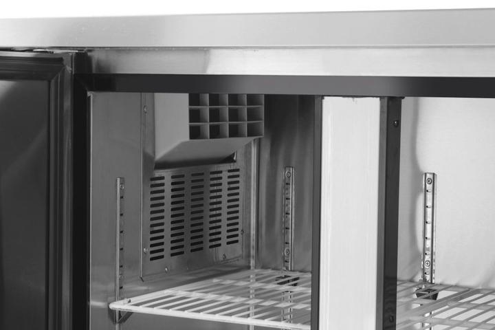 Hendi Kühltisch dreitürig Kitchen Line 390L (390 l)