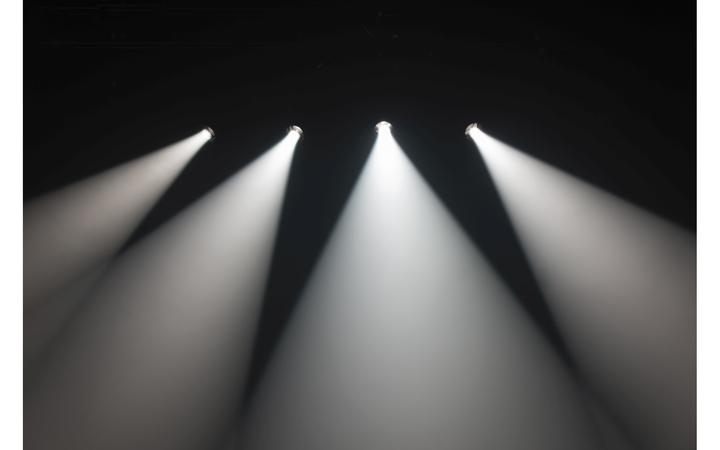 Produktbild Showtec Performer Profile IP 3200 K (260 W, LED)