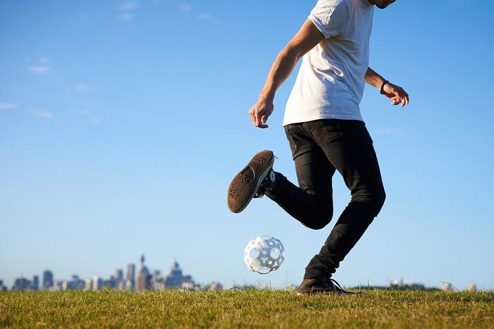 Actual product image Foooty Connect and Kick