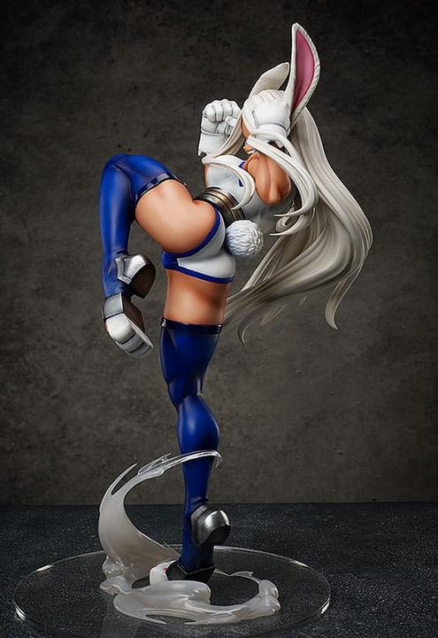 Actual product image Tomy My Hero Academia statuette PVC 1/4 Mirko 45 cm