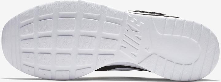 Actual product image Nike Tanjun (44)