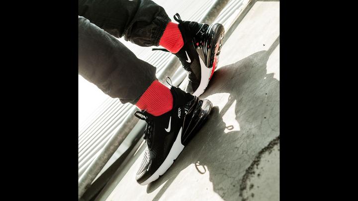 Actual product image Nike Air Max 270 (45)