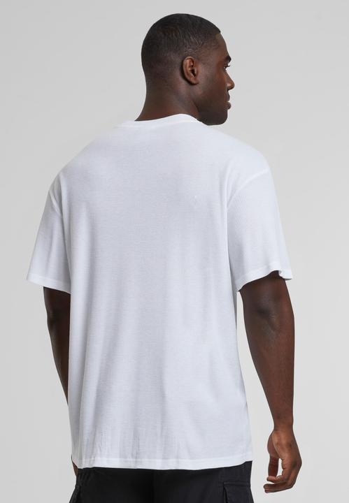 Actual product image Urban Classics Waffle Tee - 138259 (XL)