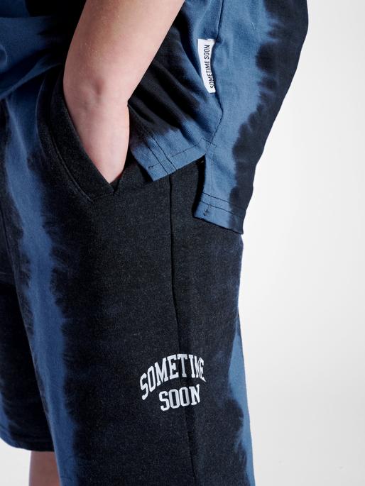Actual product image hummel stsRIVER SHORTS (128)
