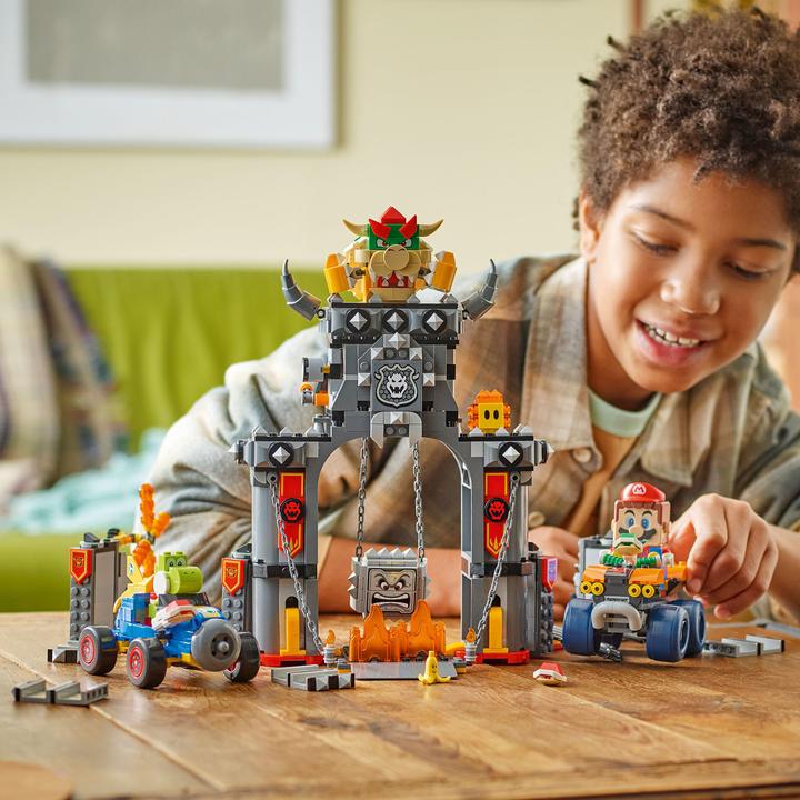 Image du produit LEGO Mario Kart - La forteresse de Bowser (72039, LEGO Super Mario)