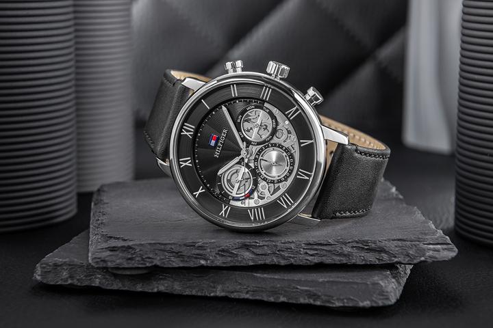 Image du produit Tommy Hilfiger Legend (Montre analogique, 44 mm)