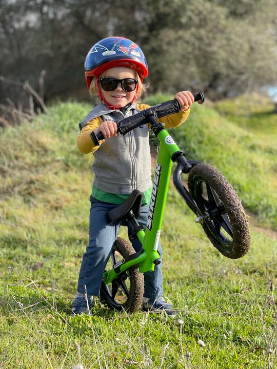 Actual product image Strider Pedal bike 12 Sport Green (12")