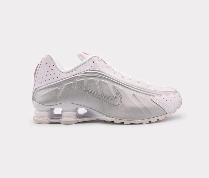 Nike Shox R4