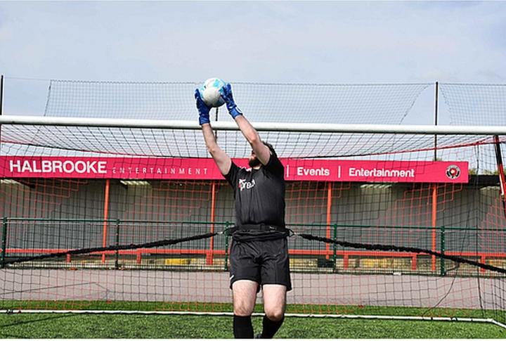 Actual product image Precision Goalkeeper training set