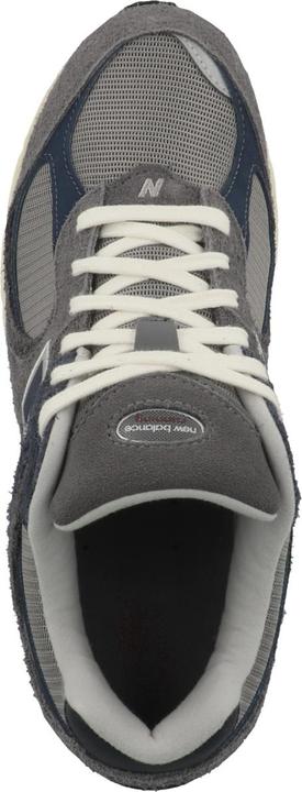 Actual product image New Balance M2002REL (43)