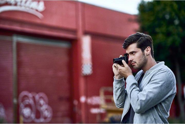 Productafbeelding Sony Cyber-shot DSC RX100 VI (24 - 200 mm, 20.10 Mpx, 1")