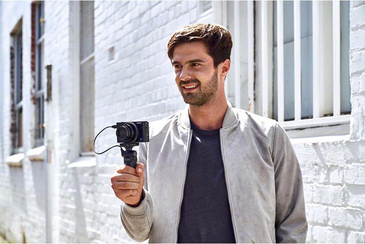 Productafbeelding Sony Cyber-shot DSC RX100 VI (24 - 200 mm, 20.10 Mpx, 1")