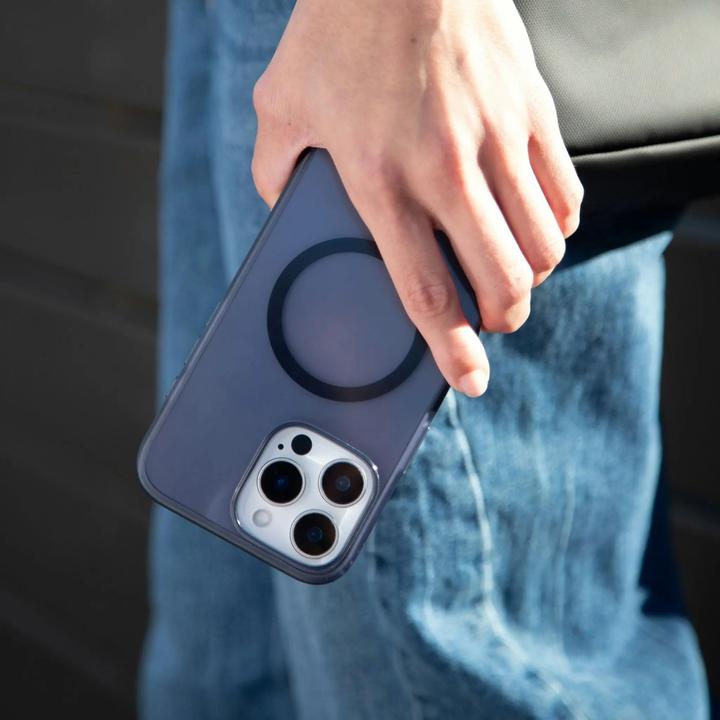Actual product image Incase IN-INPH190402-DSBL MagSafe cover (Apple iPhone 16 Pro)
