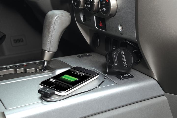 Immagine prodotto Scosche Caricabatterie da auto per iPod / iPhone nero