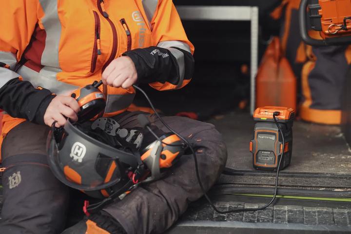 Produktbild Husqvarna USB-Adapter 40-USB150X (36 V)