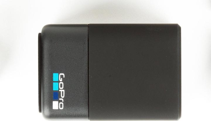 Immagine prodotto GoPro Doppio caricatore + batteria per Hero 5 / 6 / 7 (eroe 5, Eroe 6, Eroe 7, Eroe 8)