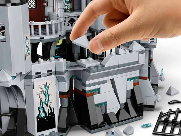 Produktbild LEGO Geheimnisvolle Burg (70437, LEGO Hidden Side)