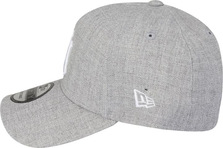 Actual product image New Era 9Forty Trucker New York Yankees