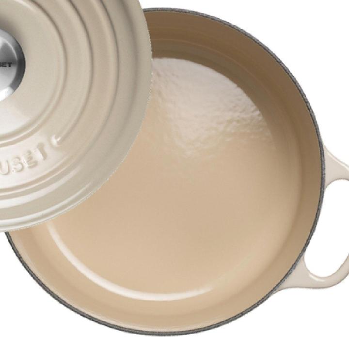 Actual product image Le Creuset signature