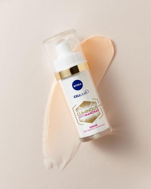 Immagine prodotto NIVEA LUMINOUS 630º ANTIMANCHAS siero avanzado 30 ml (30 ml)