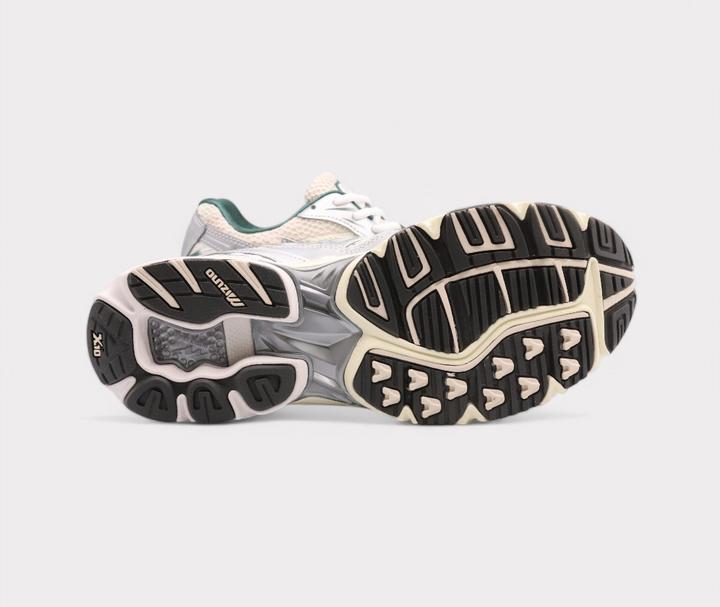 Actual product image Mizuno WAVE RIDER 10 (42.5)