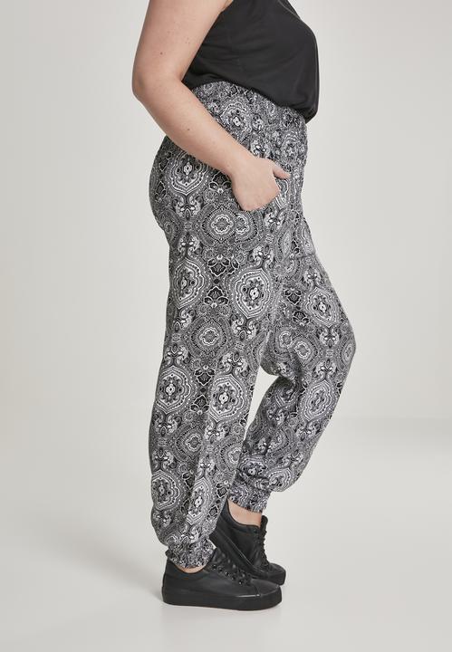 Actual product image Urban Classics Ladies Sarong Pants (4XL)