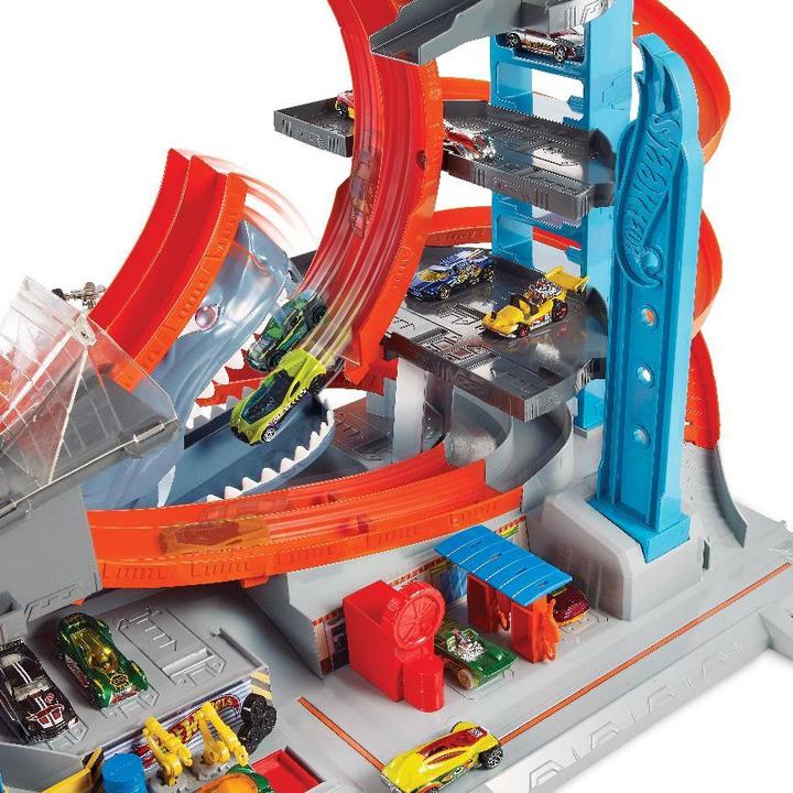 Immagine prodotto Hot Wheels City Ultimate Garage con attacco di squali
