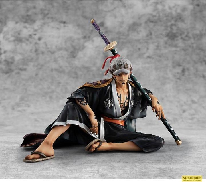 Actual product image Megahouse One Piece statuette PVC Portrait Of Pirates Warriors Alliance Trafalgar Law 17 cm
