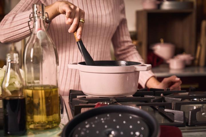 Produktbild Staub Cocotte (26 cm, Bräter + Schmortopf, Gusseisen)