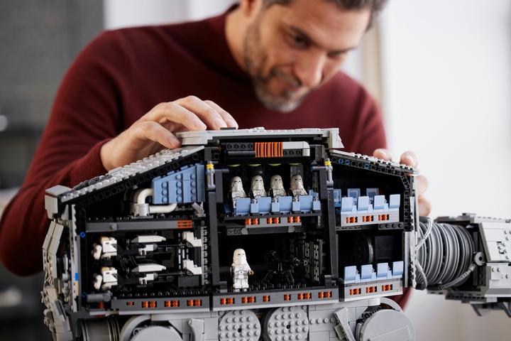 Productafbeelding LEGO AT-AT (75313, LEGO Zeldzame Sets, LEGO Star Wars)