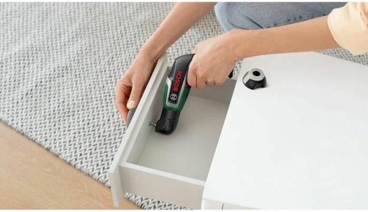 Image du produit Bosch Home & Garden IXO 7-Set (Fonctionnement sur batterie)