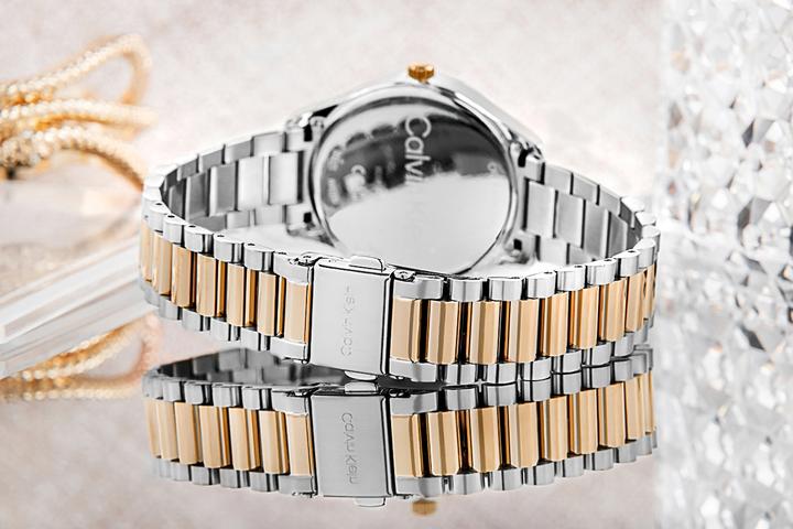 Produktbild Calvin Klein Iconic Armband Damenuhr 25200044 + BOX (Analoguhr)